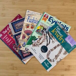 Bundle of 5 vintage Scrapbooking Jewelry Making Books Plaid borders Decorative